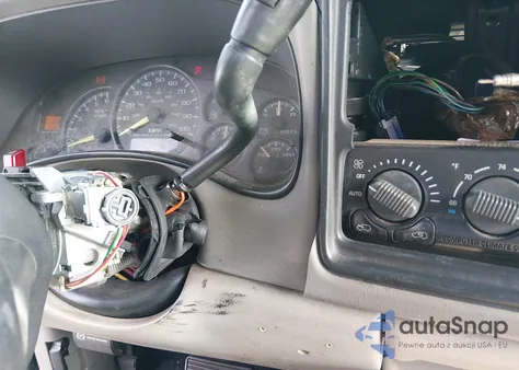 2001 Chevrolet Tahoe Lt из США, поврежденный, VIN 1GNEC13TX1R105996